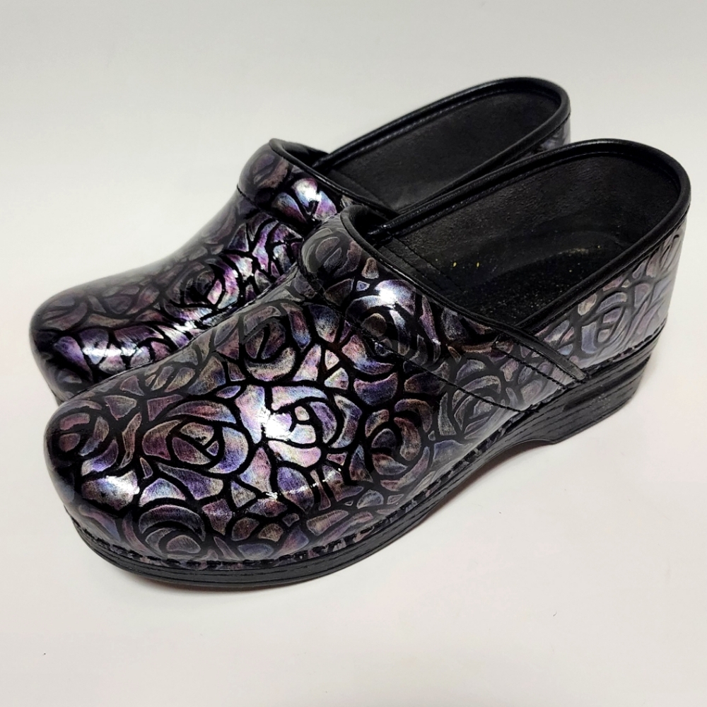 Dansko Clogs Night Rose Professional Patent Black Purple Clogs Size 39 US 9